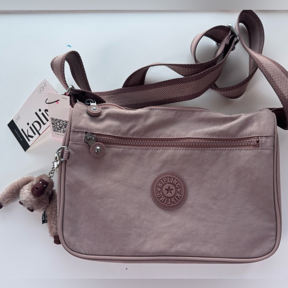 NWOT Kipling Dusty Taupe Messenger Bag - Picture 2 of 10